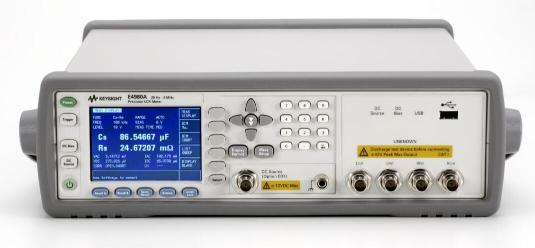 E4980A 精密型 LCR 表，20 Hz 至 2 MHz
