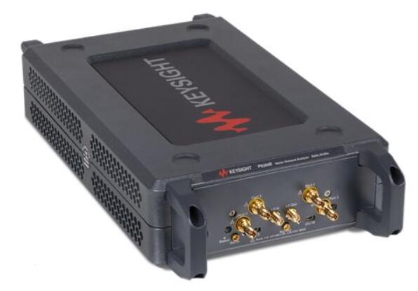 P937xA 精簡系列 USB 矢量網絡分析儀